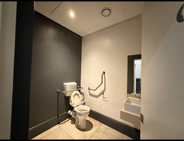 264M² HOTEL TO LET IN CAPE TOWN CITY CENTRE